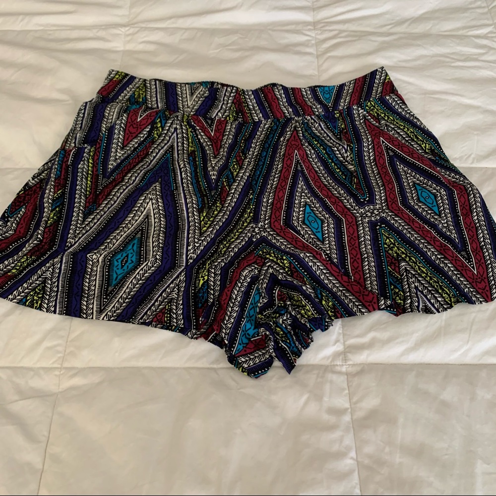 Mossimo Supply Co. Ladies Tribal Print Shorts